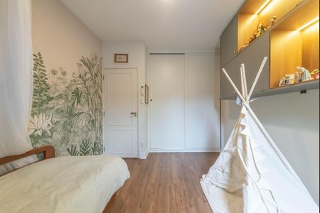 Casa à venda com 240m², 4 quartos e 4 vagasQuarto 2