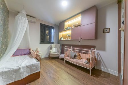 Casa à venda com 240m², 4 quartos e 4 vagasQuarto 1