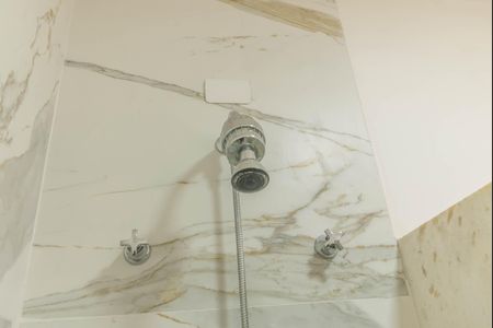 Casa à venda com 240m², 4 quartos e 4 vagasBanheiro