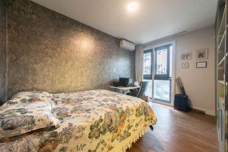 Casa à venda com 240m², 4 quartos e 4 vagasQuarto 3