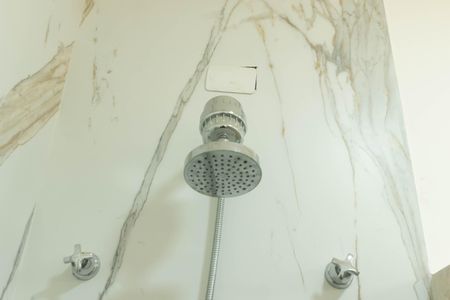 Casa à venda com 240m², 4 quartos e 4 vagasBanheiro da Suíte