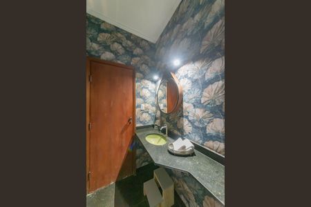 Casa à venda com 240m², 4 quartos e 4 vagasLavabo da Sala