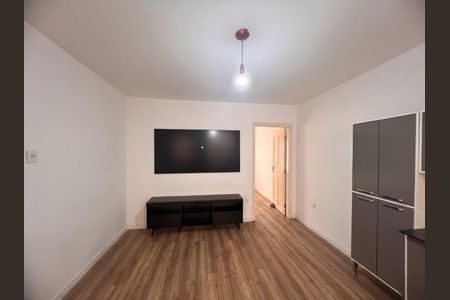 Sala de apartamento para alugar com 1 quarto, 40m² em Liberdade, São Paulo