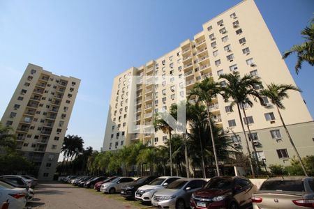 Apartamento à venda com 50m², 2 quartos e 1 vaga Apartamento à venda com 50m², 2 quartos e 1 vagaFachada