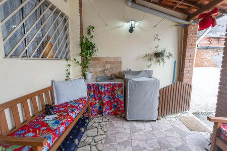 Casa à venda com 262m², 3 quartos e 3 vagasCasa 1 - área de serviço