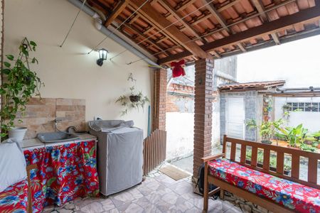 Casa à venda com 262m², 3 quartos e 3 vagasCasa 1 - área de serviço