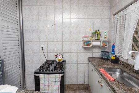 Casa à venda com 262m², 3 quartos e 3 vagasCasa 1 - cozinha