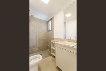 Apartamento à venda com 76m², 2 quartos e 2 vagasBanheiro da Suíte 1