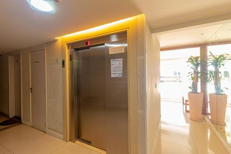 Apartamento para alugar com 70m², 3 quartos e 1 vagaÁrea comum