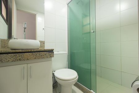 Apartamento para alugar com 70m², 3 quartos e 1 vagaDetalhe do Banheiro da Suíte