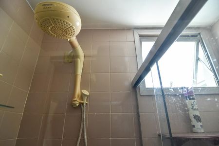 Apartamento à venda com 95m², 3 quartos e 1 vaga Apartamento à venda com 95m², 3 quartos e 1 vagaBanheiro