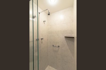 Apartamento para alugar com 52m², 2 quartos e 1 vaga Apartamento para alugar com 52m², 2 quartos e 1 vagaBanheiro da Suíte 2