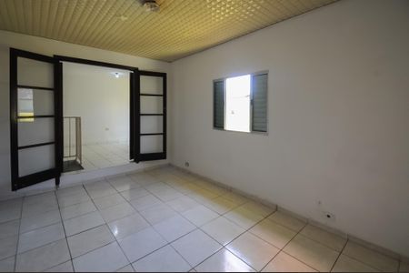 Casa à venda com 150m², 3 quartos e 2 vagas Casa à venda com 150m², 3 quartos e 2 vagasQuarto 2
