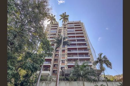 Apartamento à venda com 200m², 2 quartos e 2 vagas Apartamento à venda com 200m², 2 quartos e 2 vagasFachada do Prédio