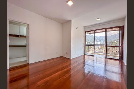 Apartamento à venda com 200m², 2 quartos e 2 vagas Apartamento à venda com 200m², 2 quartos e 2 vagasSala