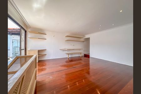 Apartamento à venda com 200m², 2 quartos e 2 vagas Apartamento à venda com 200m², 2 quartos e 2 vagasCobertura