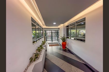 Apartamento à venda com 200m², 2 quartos e 2 vagas Apartamento à venda com 200m², 2 quartos e 2 vagasHall de entrada