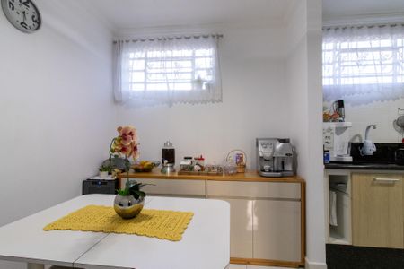 Apartamento à venda com 70m², 2 quartos e 1 vagaCozinha e Área de Serviço