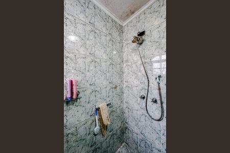 Casa à venda com 100m², 3 quartos e 2 vagasBanheiro