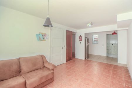 Casa de condomínio à venda com 107m², 4 quartos e 2 vagas Casa de condomínio à venda com 107m², 4 quartos e 2 vagasSala