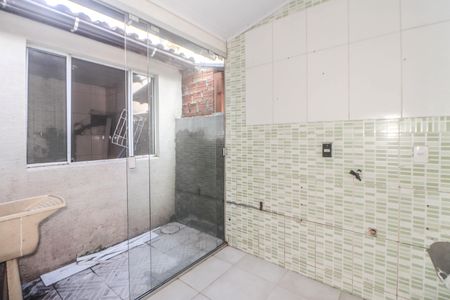 Casa de condomínio à venda com 107m², 4 quartos e 2 vagas Casa de condomínio à venda com 107m², 4 quartos e 2 vagasÁrea de Serviço