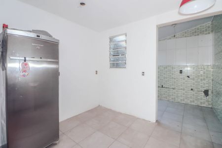 Casa de condomínio à venda com 107m², 4 quartos e 2 vagas Casa de condomínio à venda com 107m², 4 quartos e 2 vagasCozinha