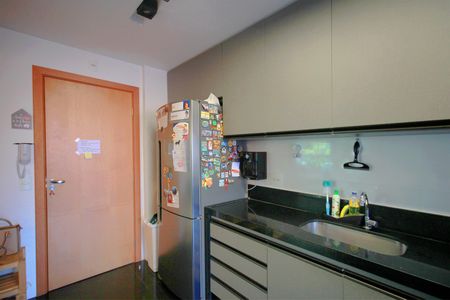 Apartamento à venda com 120m², 3 quartos e 4 vagasCozinha