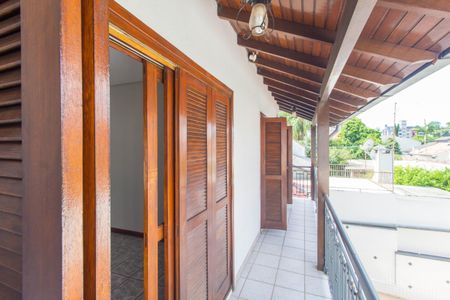 Casa à venda com 240m², 5 quartos e 3 vagasVaranda do Quarto 2