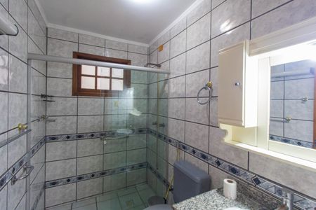 Casa à venda com 240m², 5 quartos e 3 vagasBanheiro 2