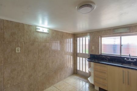 Casa à venda com 240m², 5 quartos e 3 vagasCozinha