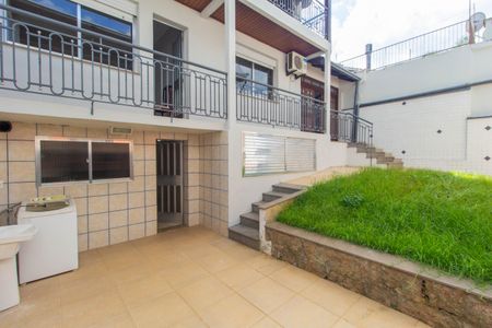 Casa à venda com 240m², 5 quartos e 3 vagasÁrea de Serviço