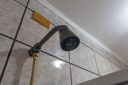 Casa à venda com 240m², 5 quartos e 3 vagasBanheiro 2