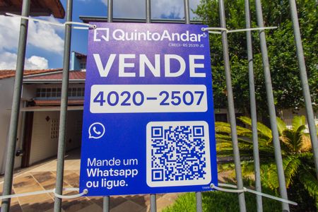 Casa à venda com 240m², 5 quartos e 3 vagasPlaquinha