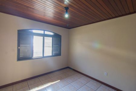 Casa à venda com 240m², 5 quartos e 3 vagasSuíte
