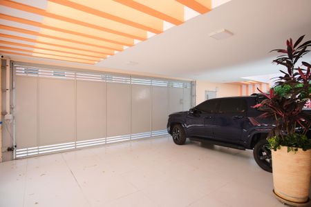 Casa à venda com 290m², 4 quartos e 5 vagasGaragem