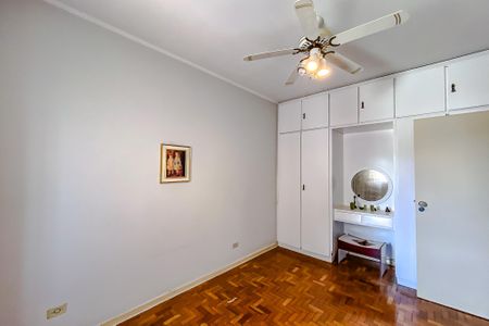 Casa à venda com 268m², 3 quartos e 4 vagasQuarto 