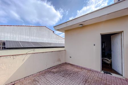 Casa à venda com 268m², 3 quartos e 4 vagasVaranda da Sala 2