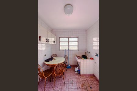 Casa à venda com 268m², 3 quartos e 4 vagasÁrea de Serviço