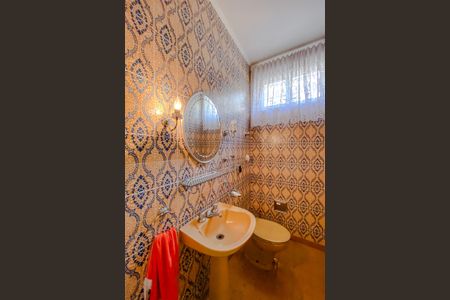 Casa à venda com 268m², 3 quartos e 4 vagasLavabo