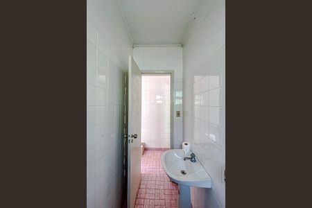 Casa à venda com 268m², 3 quartos e 4 vagasBanheiro de serviço