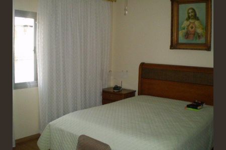 Casa à venda com 182m², 3 quartos e 2 vagas