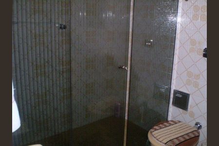 Casa à venda com 182m², 3 quartos e 2 vagas