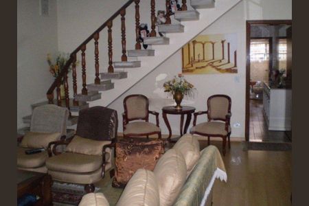 Casa à venda com 182m², 3 quartos e 2 vagas