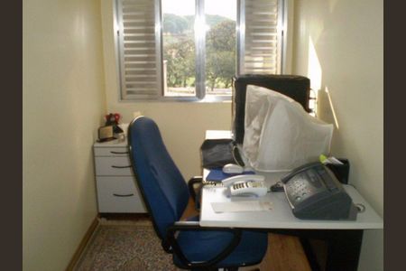 Casa à venda com 182m², 3 quartos e 2 vagas