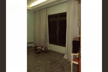 Casa à venda com 232m², 5 quartos e 4 vagas