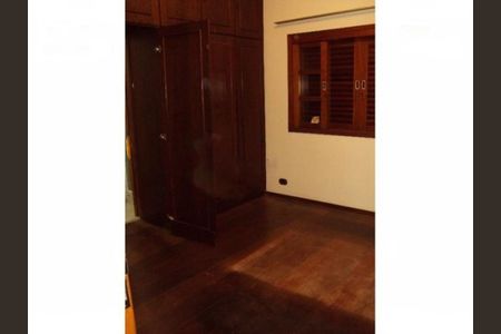 Casa à venda com 232m², 5 quartos e 4 vagas