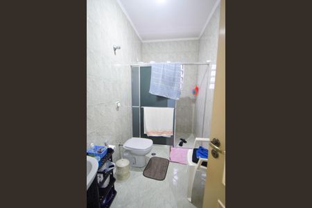 Casa à venda com 280m², 3 quartos e 2 vagasBanheiro 