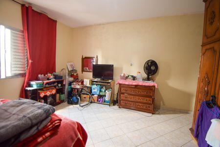 Casa à venda com 280m², 3 quartos e 2 vagasSuíte