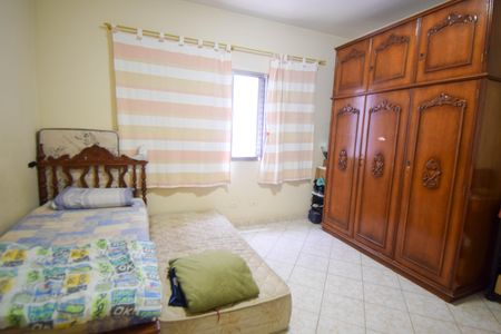 Casa à venda com 280m², 3 quartos e 2 vagasQuarto 2