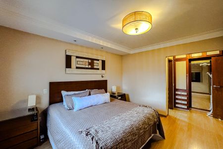 Apartamento à venda com 188m², 4 quartos e 3 vagasSuíte